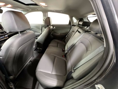 Used 2023 Hyundai Kona Limited image 25