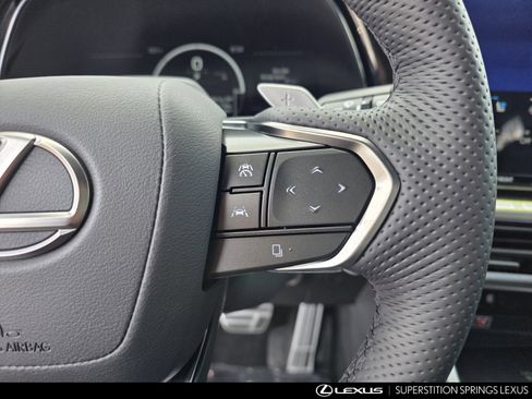 New 2026 Lexus TX 500h AWD image 22