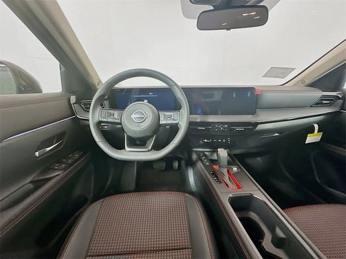 New 2026 Nissan Kicks SR image 20