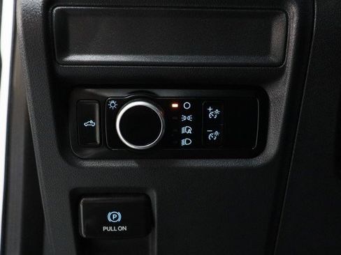 Used 2023 Ford F150 XL w/ STX Appearance Package RWD image 9