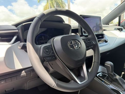 Used 2026 Toyota Corolla SE FWD image 22