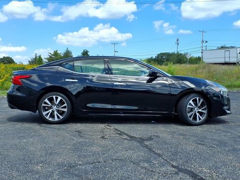 Used 2017 Nissan Maxima 3.5 S FWD image 2