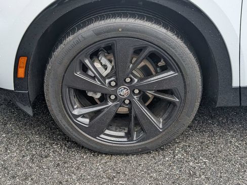 Used 2023 Buick Envision Essence w/ Technology Package I AWD/4WD image 11