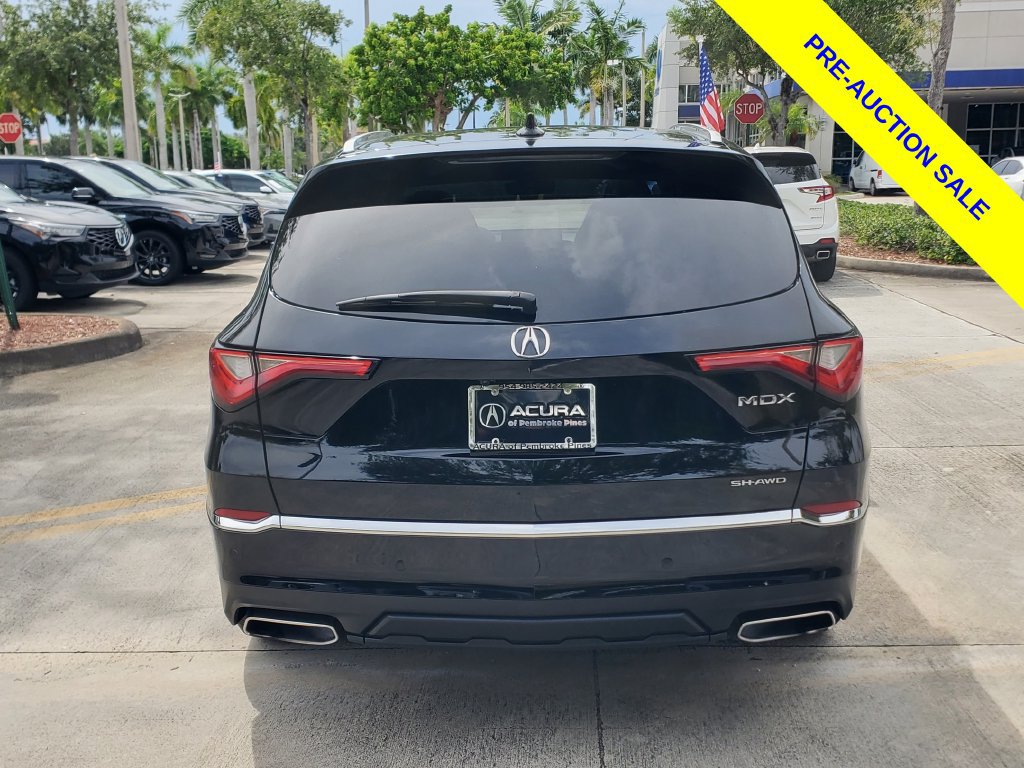 Used 2023 Acura MDX w/ Advance Package AWD/4WD image 6