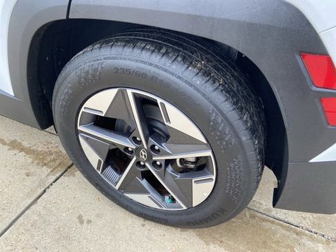 Used 2025 Hyundai Tucson SEL FWD image 30