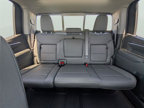 New 2026 Chevrolet Silverado 1500 RST AWD/4WD image 21