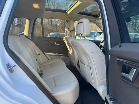 Used 2013 Mercedes-Benz GLK 350 4MATIC image 14