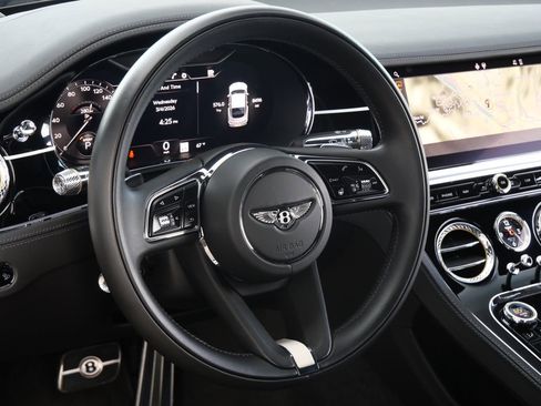 Used 2022 Bentley Continental GT Speed image 19