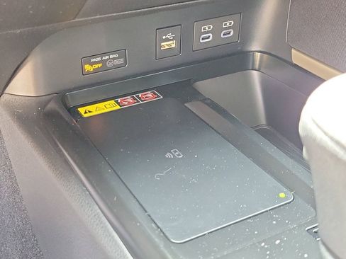 Used 2026 Toyota Camry LE FWD image 29