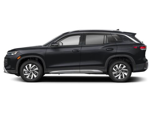 New 2026 Volkswagen Tiguan S AWD/4WD image 32