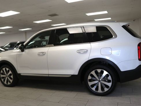 Used 2020 Kia Telluride S FWD image 10