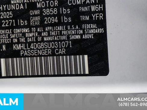 Used 2025 Hyundai Elantra SE image 55