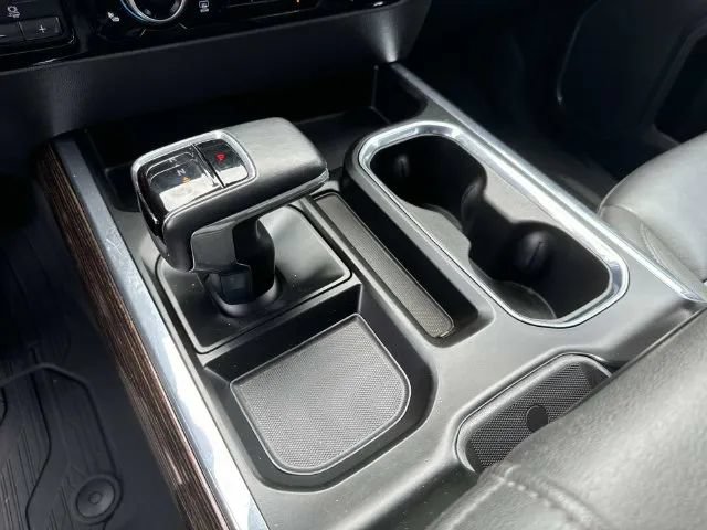 Used 2024 GMC Sierra 1500 Elevation w/ Elevation Premium Package AWD/4WD image 43