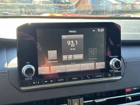 Used 2023 Mitsubishi Outlander SE image 21