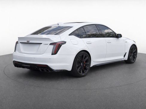 Used 2022 Cadillac CT5 V Blackwing w/ Parking Package RWD image 4