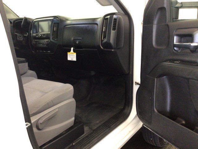 Used 2018 Chevrolet Silverado 3500 W/T AWD/4WD image 10
