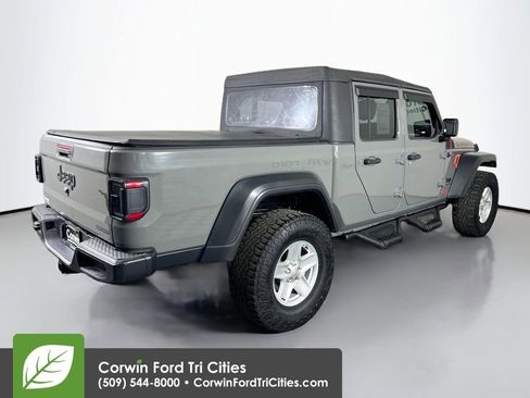 Used 2020 Jeep Gladiator Sport w/ Trailer Tow Package AWD/4WD image 15