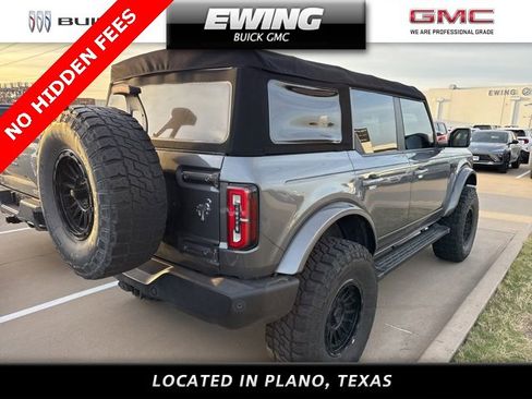 Used 2021 Ford Bronco Outer Banks image 3