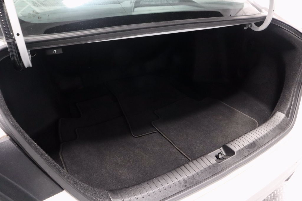 Used 2023 Honda Accord EX-L image 15