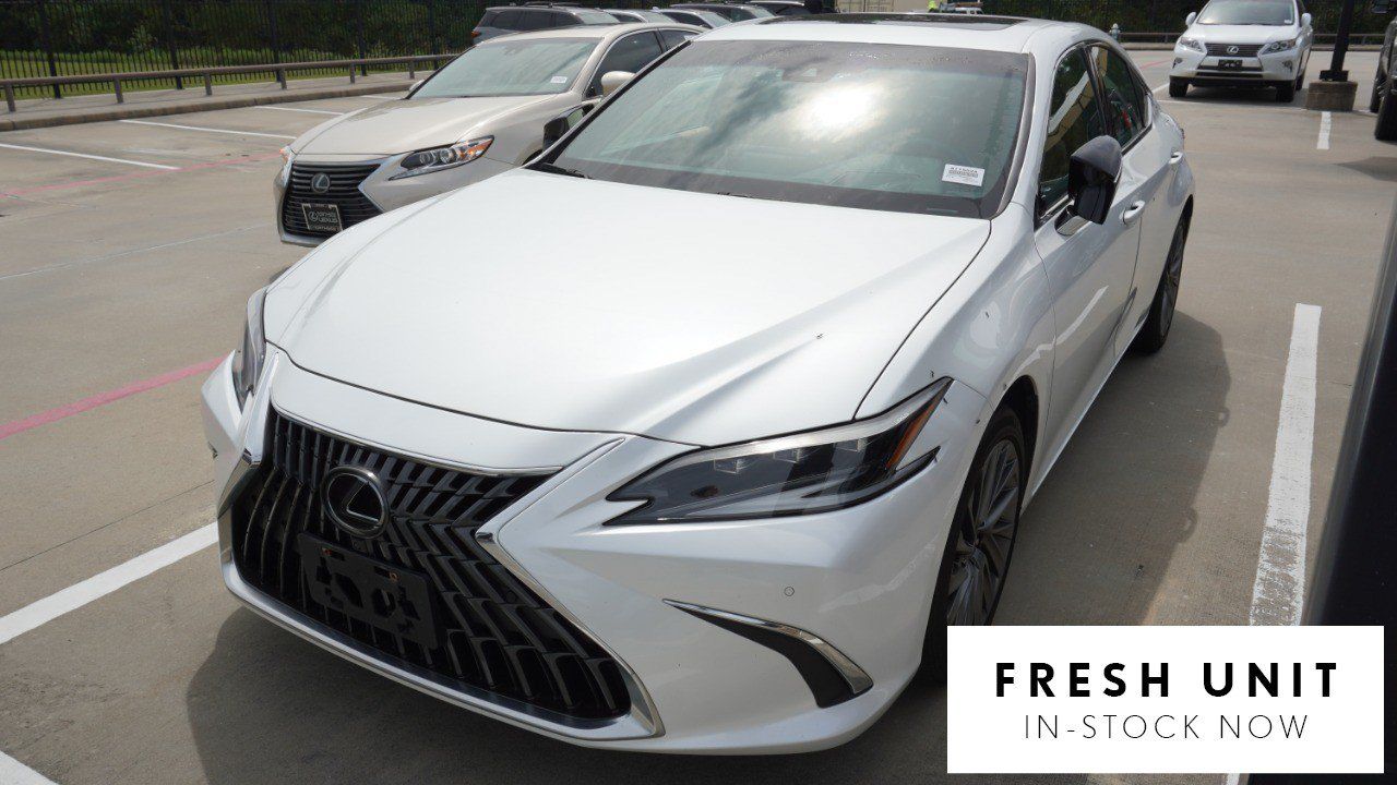 Used 2024 Lexus ES 300h Ultra Luxury FWD image 1