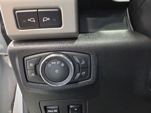 Used 2019 Ford F150 Lariat AWD/4WD image 21