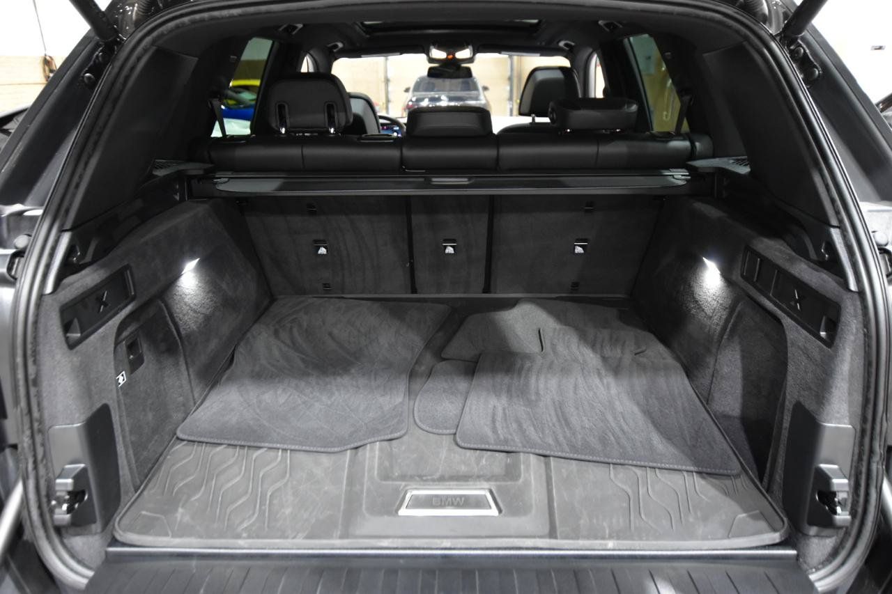 Used 2025 BMW X5 xDrive40i w/ M Sport Package AWD/4WD image 51