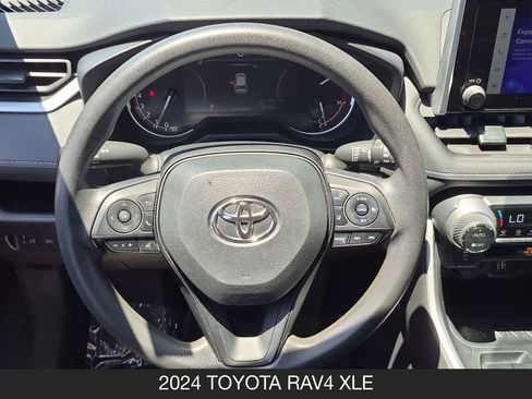 Used 2024 Toyota RAV4 XLE AWD/4WD image 12