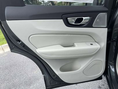 New 2026 Volvo XC60 B5 Ultra w/ Protection Package Premier