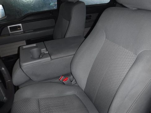 Used 2011 Ford F150 XLT w/ XLT Chrome Pkg image 27