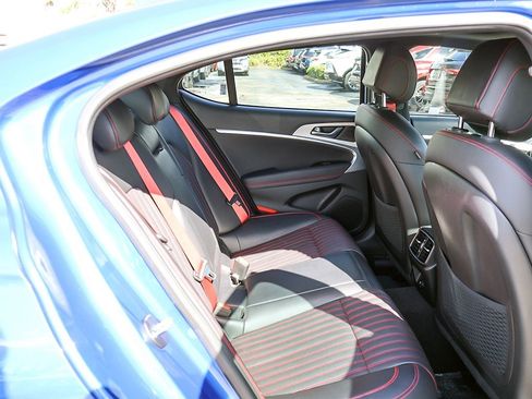 Used 2023 Genesis G70 2.0T w/ Sport Prestige Package image 40