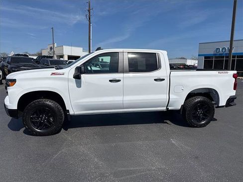 Used 2025 Chevrolet Silverado 1500 Custom Trail Boss image 11