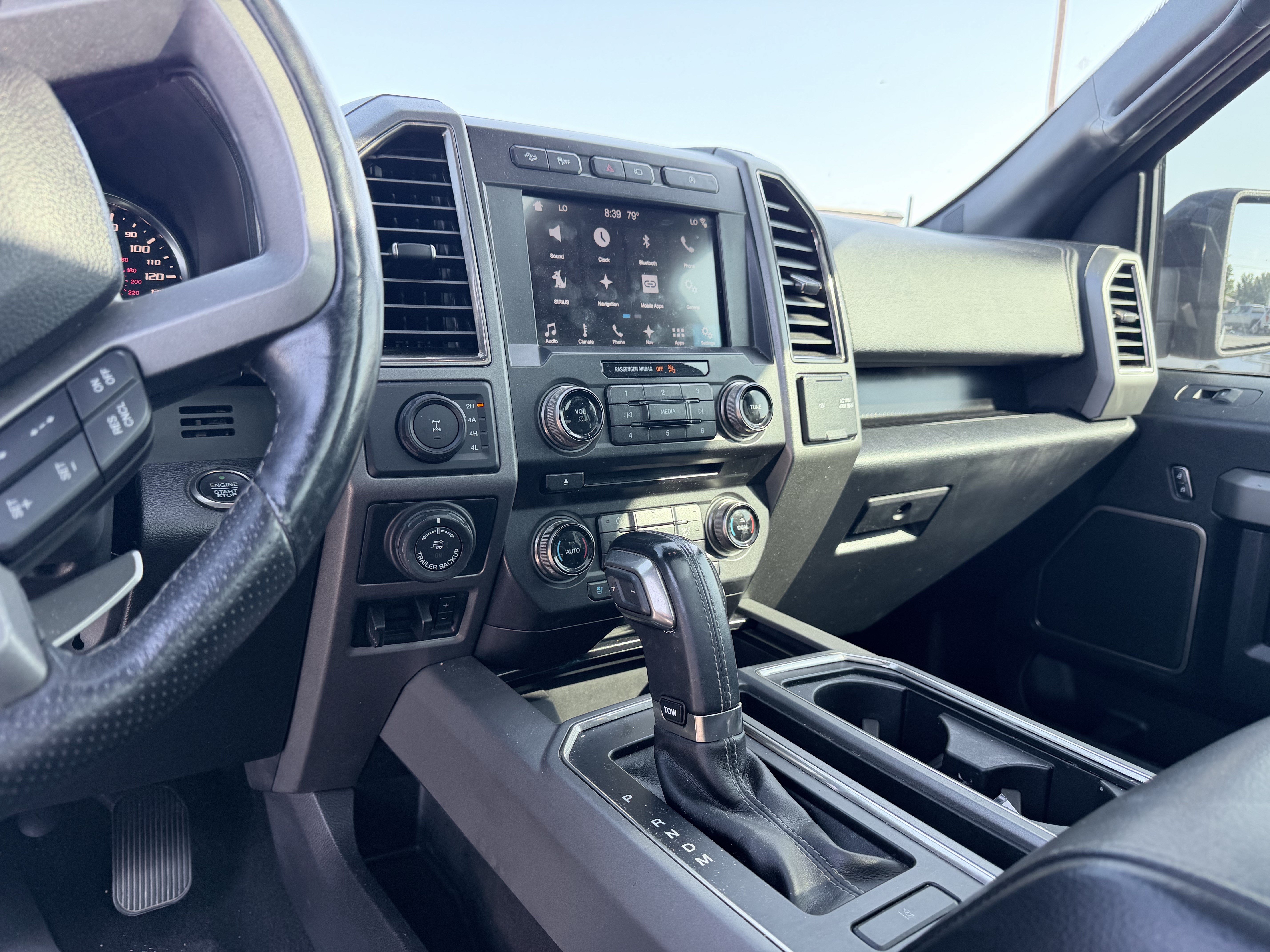 Used 2018 Ford F150 Raptor w/ Equipment Group 802A Luxury AWD/4WD image 10