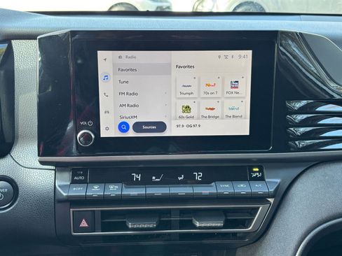 Used 2025 Toyota Camry LE image 20