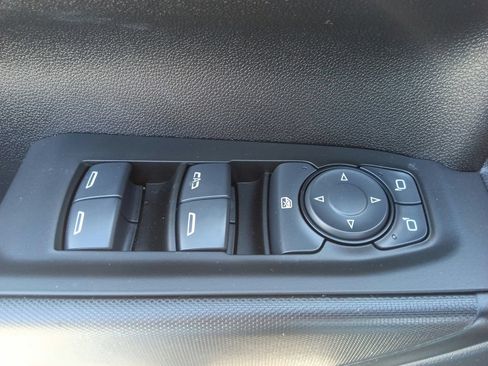Used 2024 Chevrolet Silverado 1500 Custom RWD image 18