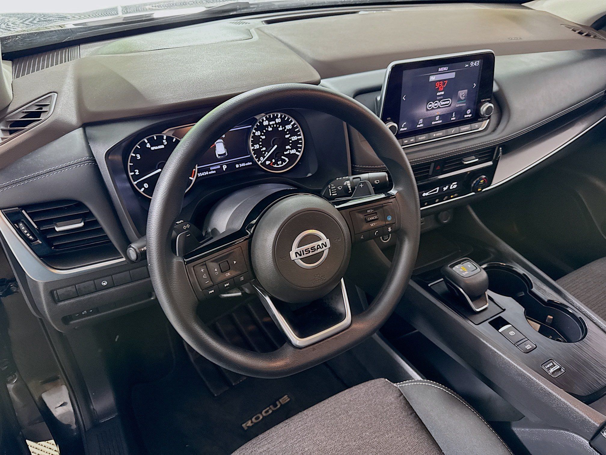 Used 2021 Nissan Rogue SV FWD image 22