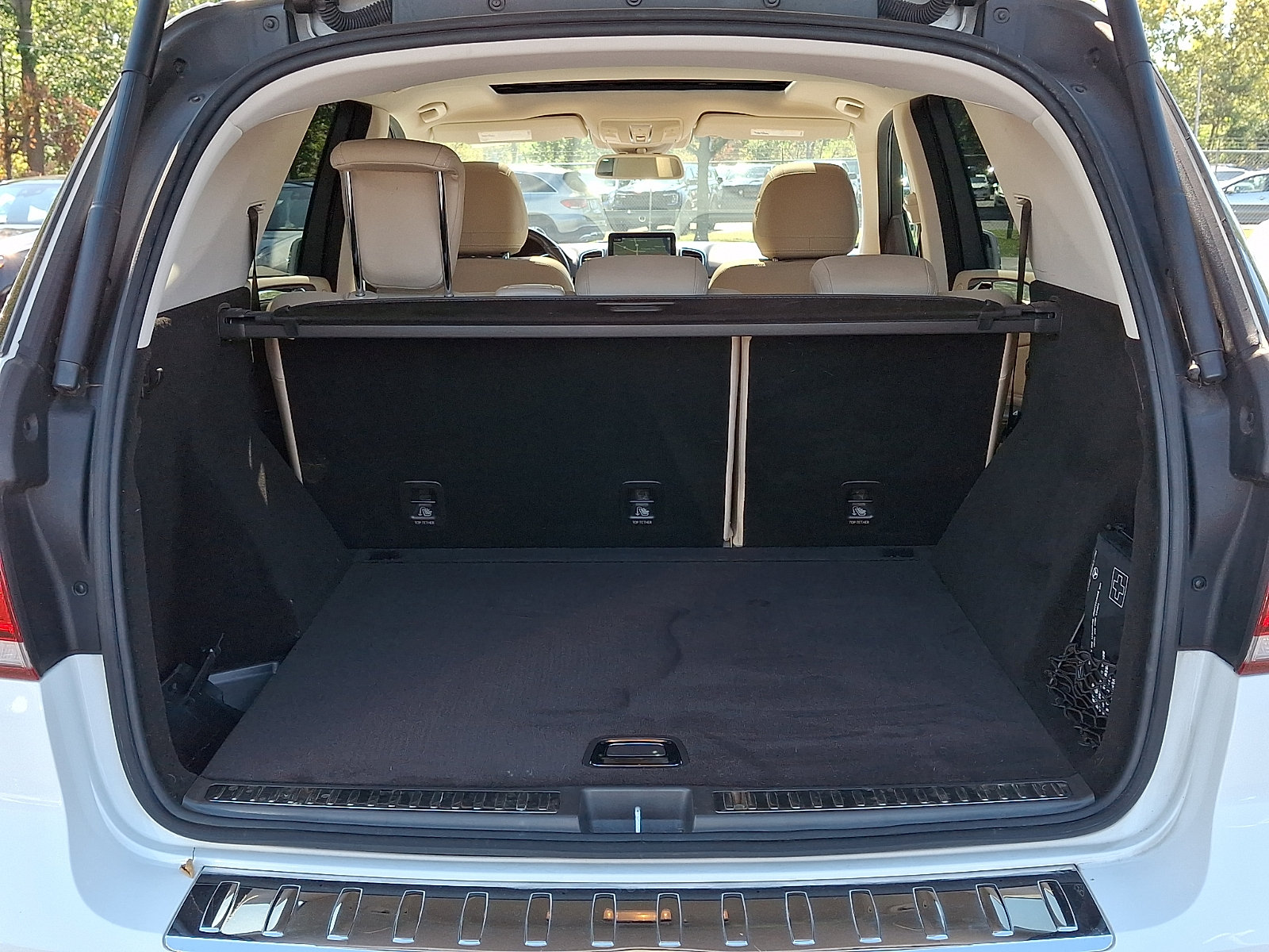 Used 2018 Mercedes-Benz GLE 350 4MATIC image 30