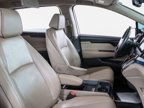 Used 2023 Honda Odyssey Elite image 29