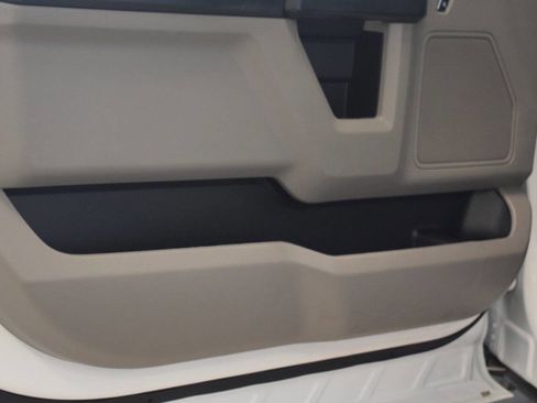 Used 2022 Ford F250 XL w/ Power Equipment Group image 75