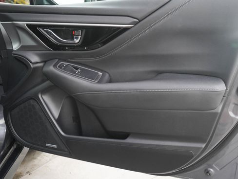 Used 2021 Subaru Legacy Limited AWD/4WD image 9