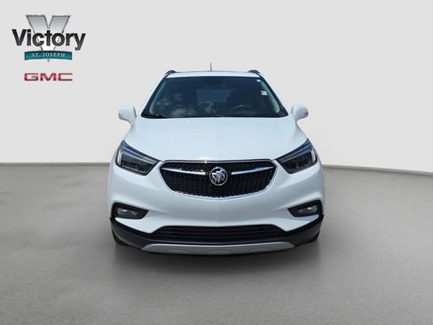 Used 2019 Buick Encore Essence w/ Experience Buick Package AWD/4WD image 2