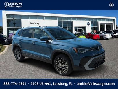 New 2025 Volkswagen Taos SE