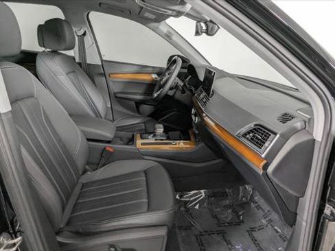 Used 2023 Audi Q5 2.0T Premium Plus w/ Premium Plus Package AWD/4WD image 26
