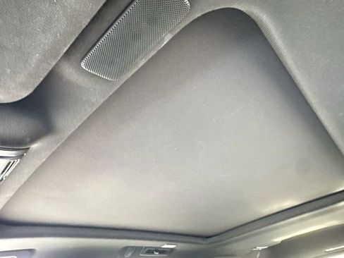 Used 2023 Cadillac Escalade Premium Luxury image 24