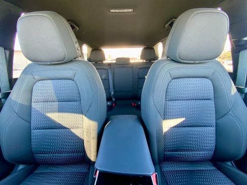 New 2026 Chevrolet Equinox LT image 27