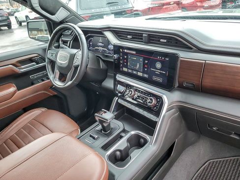 Certified 2024 GMC Sierra 1500 Denali Ultimate image 23