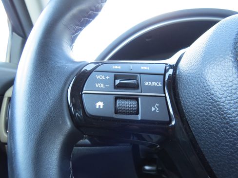 Used 2024 Honda Civic EX-L image 17