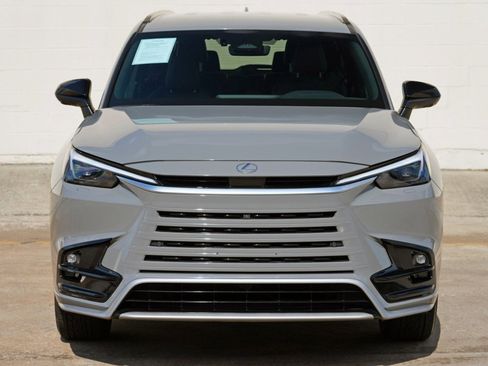 Used 2024 Lexus TX 500h AWD w/ Technology Package image 47