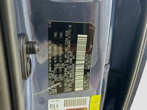 Used 2017 Toyota Sienna LE FWD image 37