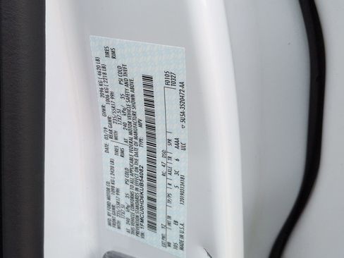 Used 2019 Ford Escape SEL FWD image 37