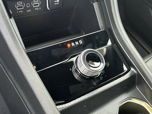 New 2025 Jeep Grand Cherokee L Limited image 33